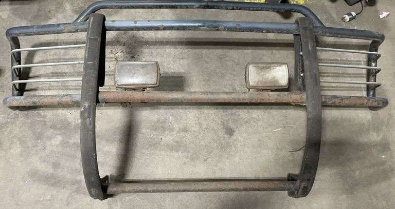 (M) Grille Front Brush Guard