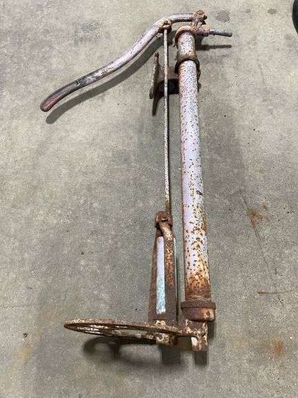 (D) Cast Iron Pump
