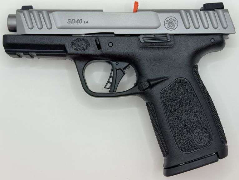 Smith & Wesson SD40 2.0 Series 40 S&W Pistol