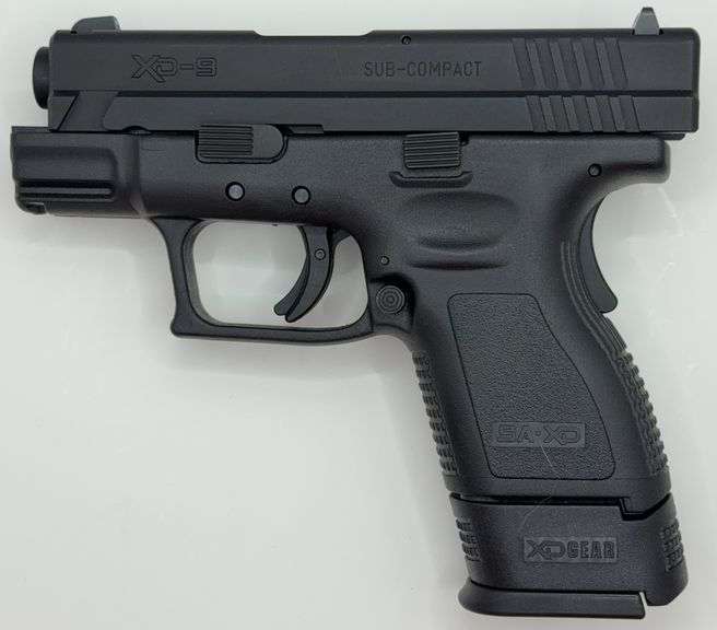 Springfield Armory XD-9 Sub-Compact 9mm Semi-Automatic Pistol