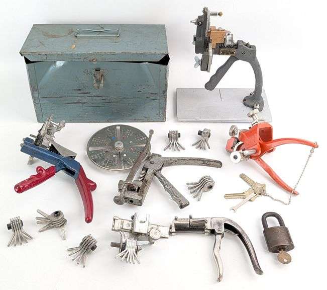 (5) Various Brand Handheld Key Cutters - Kraft Auction Service, LLC