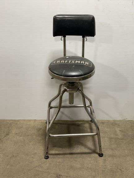 (D) Craftsman Bar Stool 41”