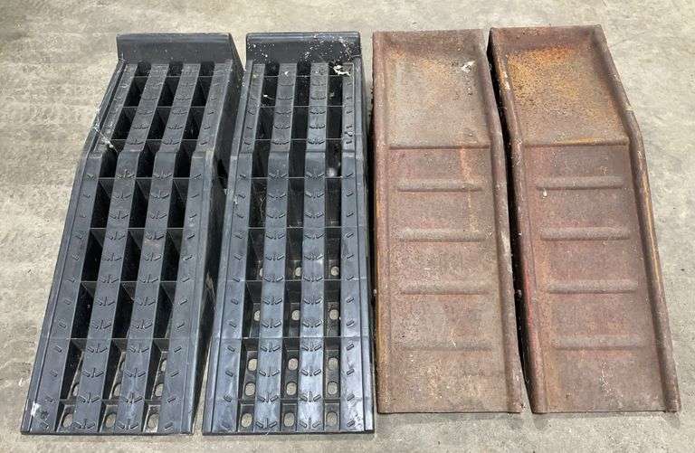 (M) Meta and Plastic Ramps