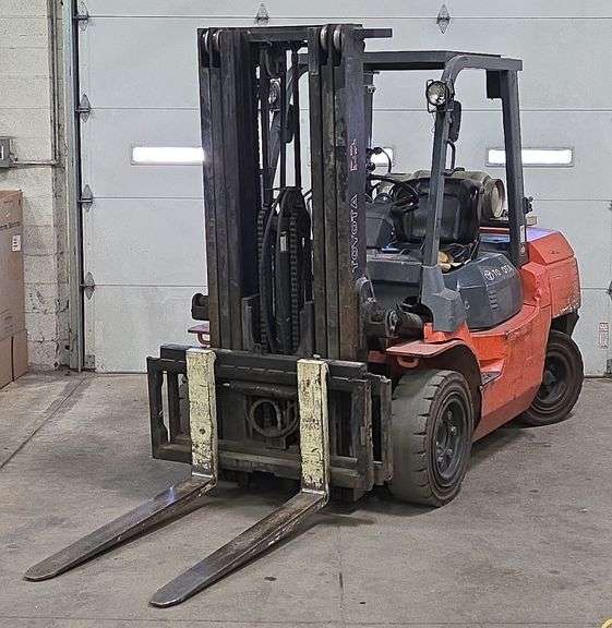 LIVE 10 Roads Express Public Auction - South Holland, IL