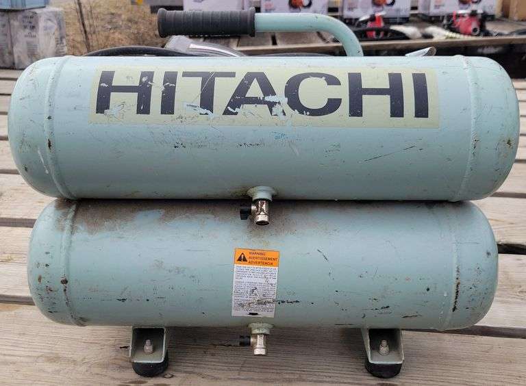(CC) Hitachi Koki EC 89 Air Compressor