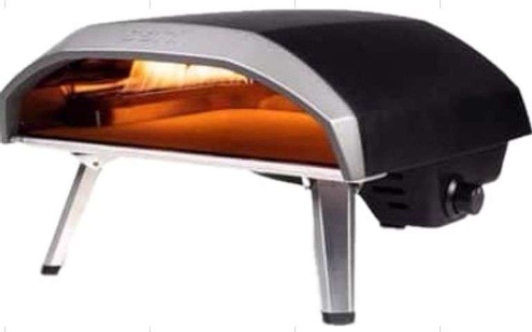 Ooni Pizza Oven and accessory kit