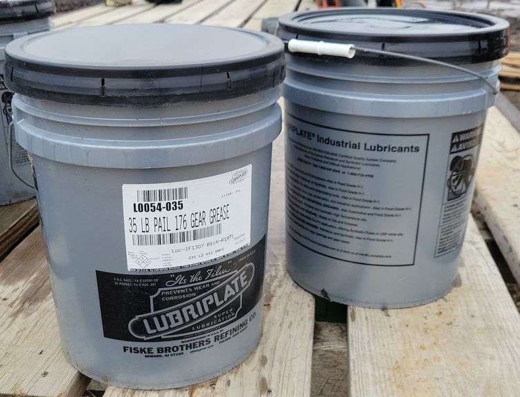 (CC) 2 Buckets Of Lubriplate 176 Gear Grease