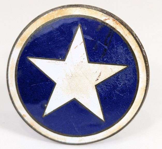 Early 1900s Durant Star Automobile Enameled Emblem / Badge