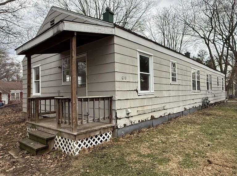 616 and 620 Kingsport Lane La Porte, IN Real Estate