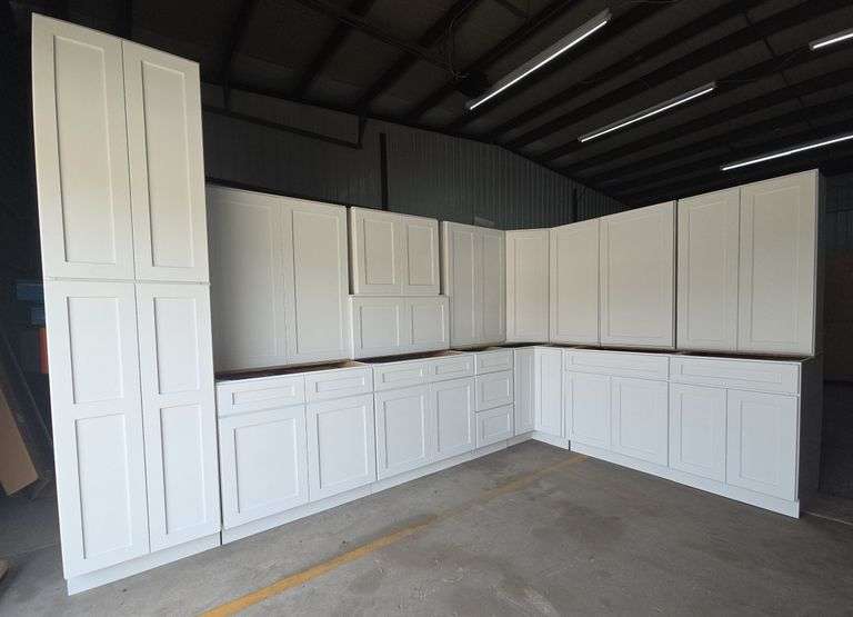 Arcadia White Solid Wood Premium 15 Piece Cabinet Set