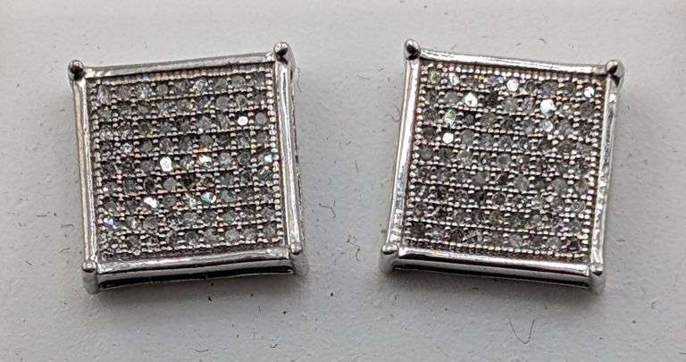 Sterling 0.45 CTTW Square Pavé Diamond Stud Earrings