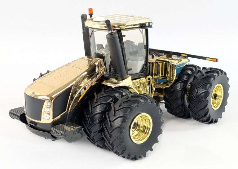 2-Day Labor Day Antique Tractor, Parts and Memorabilia Auction - Day 1