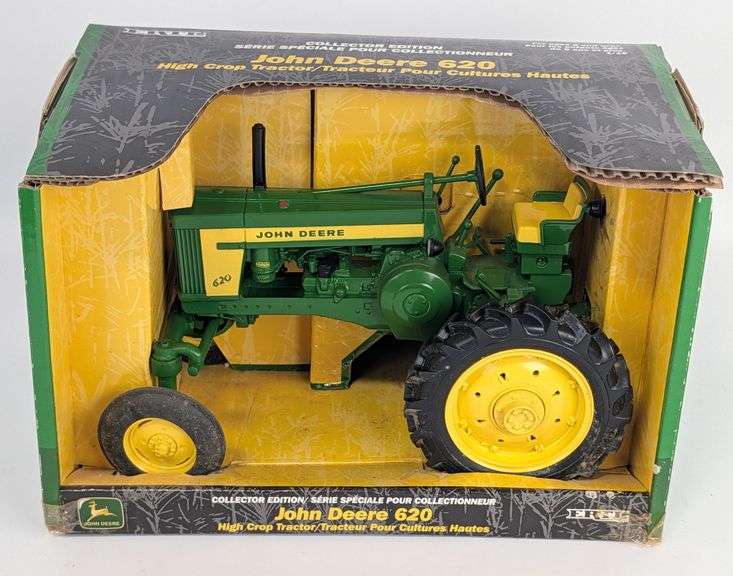 1/16 Ertl John Deere 620 High Crop Tractor