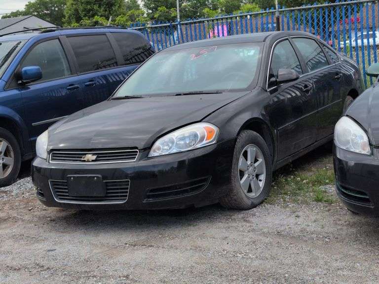 2008 Chevrolet Impala 4-Door Sedan