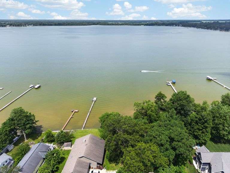 OLO Real Estate Auction - Bass Lake - Knox, IN - Min. Bid $139,900