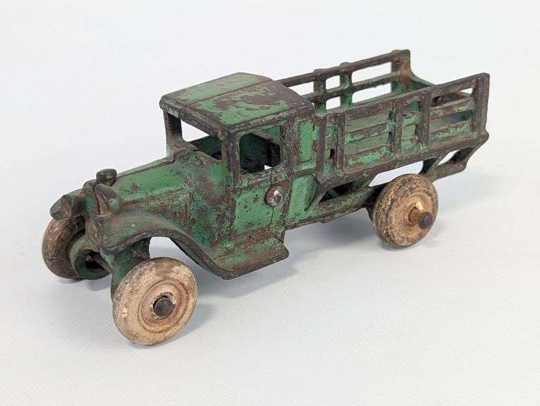 Arcade Cast Iron Stake Bed Truck