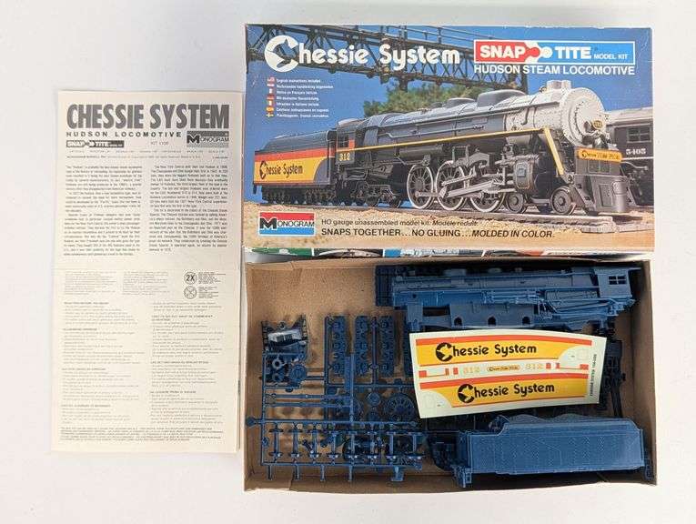 Monogram Snap-Tite Hudstom Steam Locomotive Model Kit