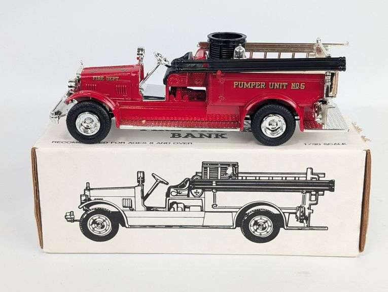 Ertl 1926 Seagrave Fire Truck Bank Replica