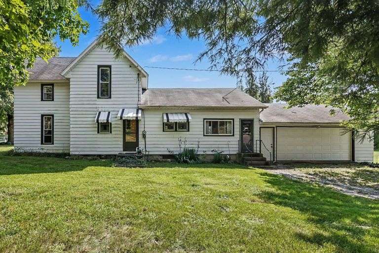 OLO Edwardsburg, Michigan Real Estate Auction