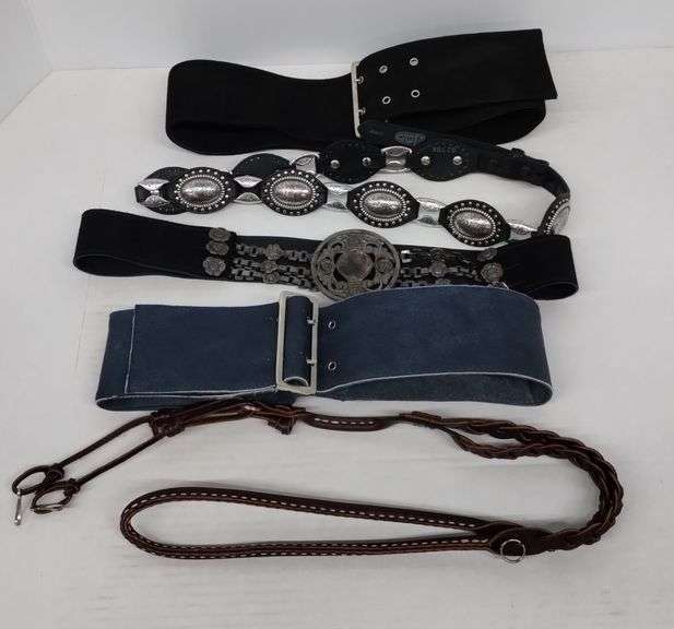 (AM) Women's Belts and Leather Barrel Contest Reins