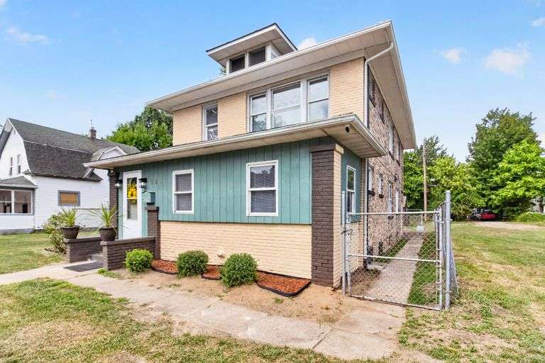 225 E Donald St. South Bend, IN Real Estate