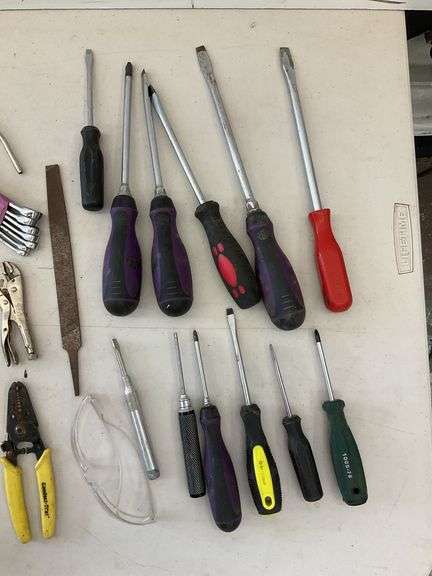 Mac tool screwdriver, miscellaneous tool tote