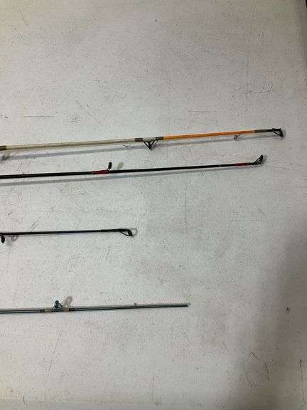 Fishing rod (qty 4) with reels (qty 2)
