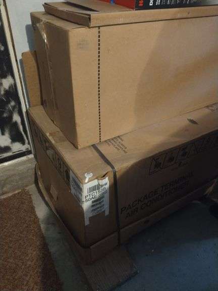 Amana Package Terminal A/C Heat Pump Model # PTC153B50AE