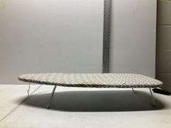 Table top ironing board