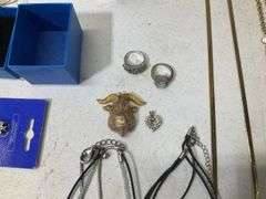 Miscellaneous earrings, necklaces, costume rings