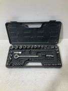 Socket wrench, sockets and case
