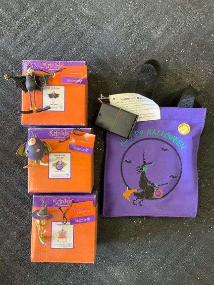 (4) Halloween lot flat
