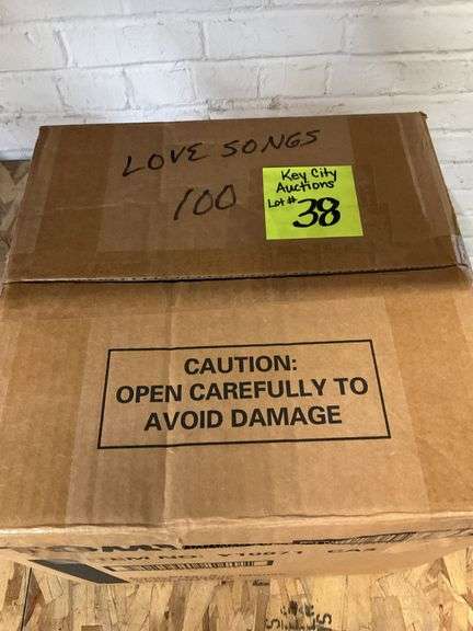 (Qty 100) mystery box love songs LP records