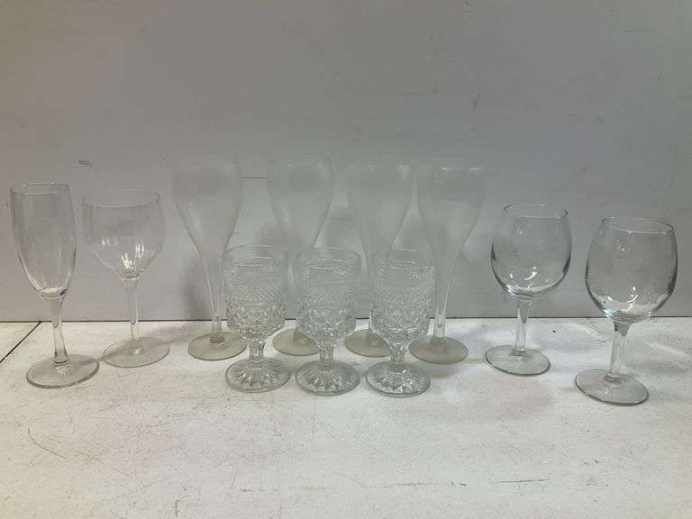 (11) wine and champagne glasses