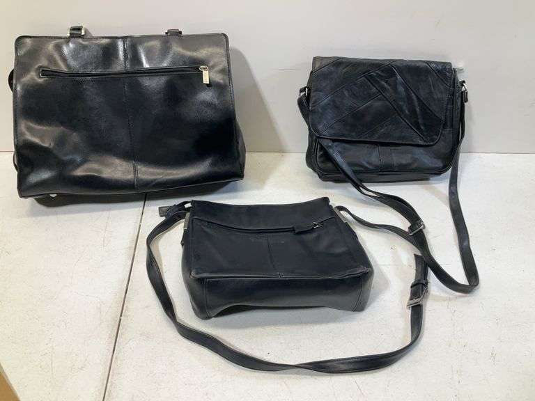 (3) purses