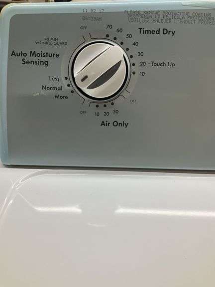 NEW Kenmore auto moisture sensing series 300 dryer gas and electric (dent lower rear right corner, s