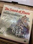(Qty 70) instrumental LP records