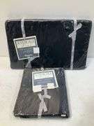 King sized fitted sheet & 2 pillowcases