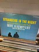 (Qty 120) instrumental LP records