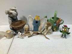 (9) angel and Peter rabbit decor lot