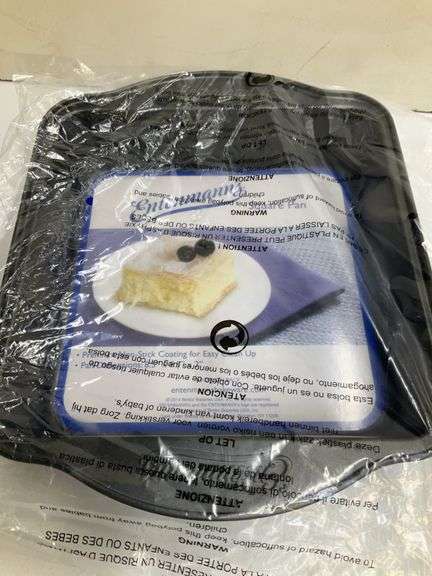 Entemans 8 1/2” x 8 1/2” x 2” square baking pan