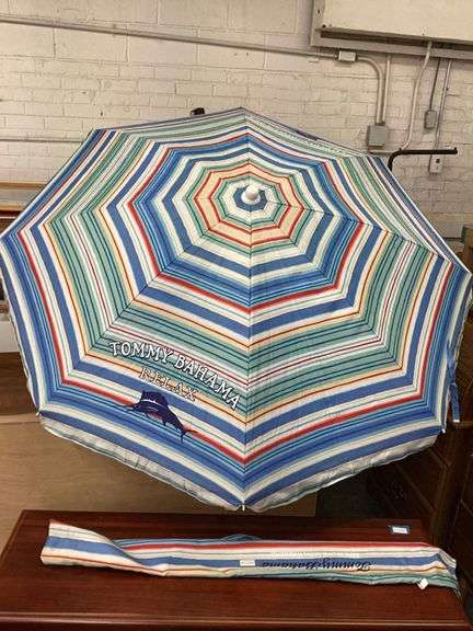 6 ft Tommy Bahama Beach umbrella with carry bag