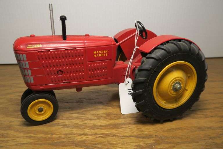 Massey Harris Super 101 1/16