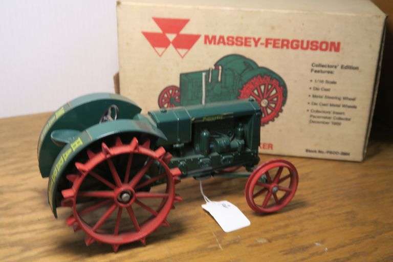 Massey Harris Pacemaker 1/16