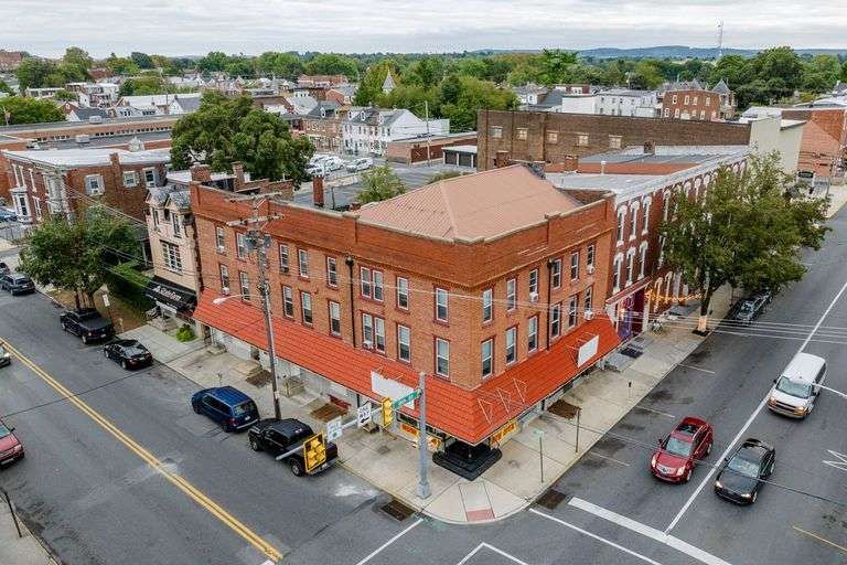 834 CHESTNUT STREET, LEBANON