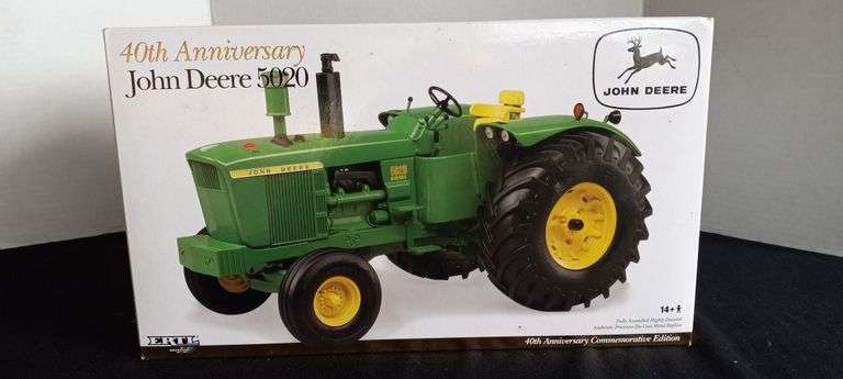 Ertl 40th Anniv. John Deere 5020