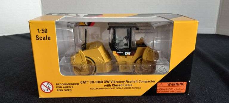 Norscott CAT CB-534D XW Vibratory Asphalt Compactor