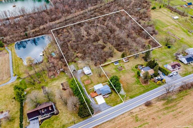 2487 HEIDELBERG AVENUE, NEWMANSTOWN (4½ ACRES)