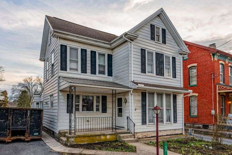 35 E. CHURCH STREET, REAMSTOWN