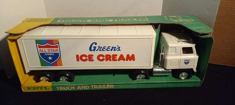Green's Ice Cream Truck & Trailer